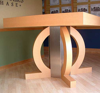 Commercial Topo Table