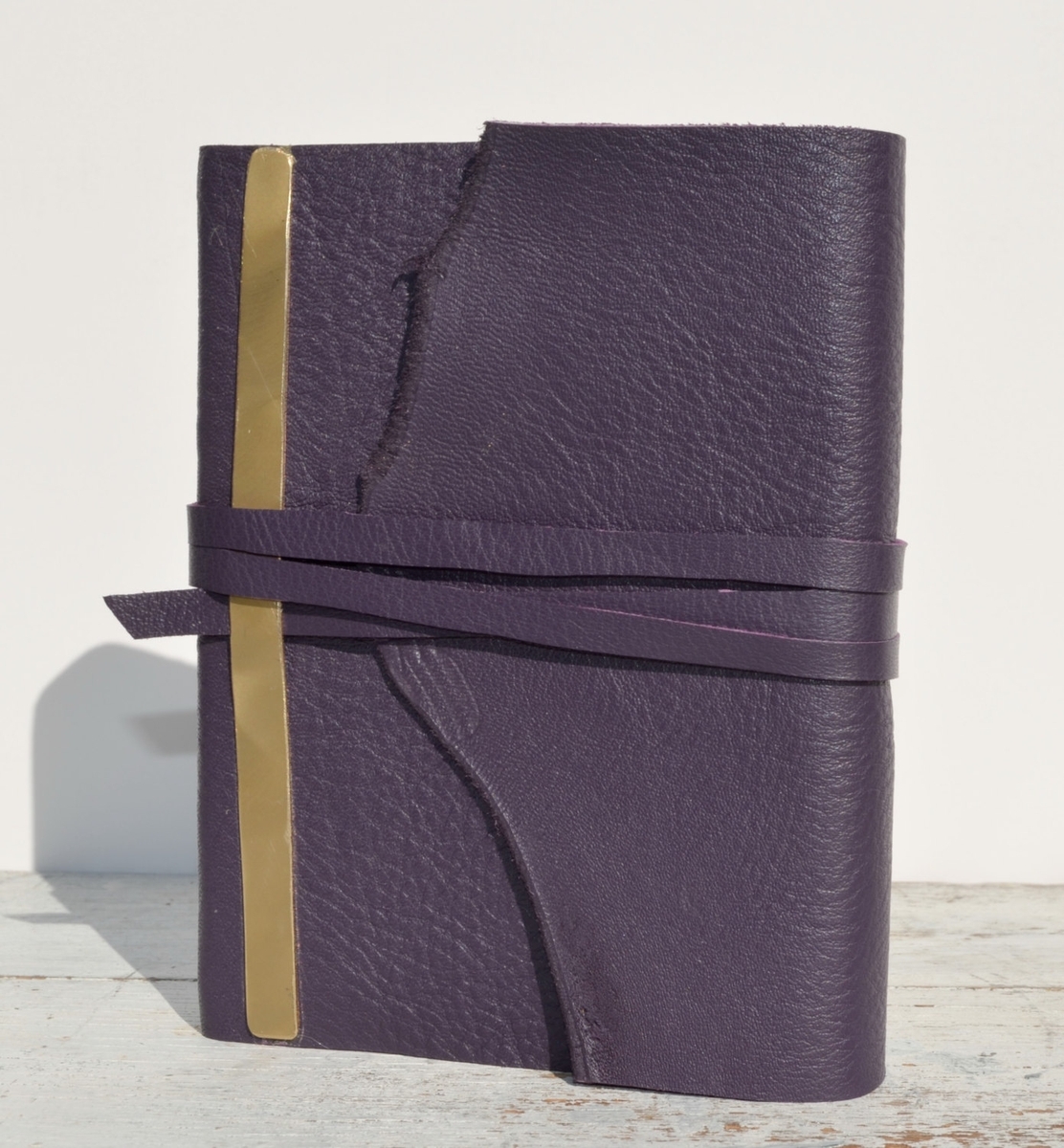 Handmade Leather Bound Pressed Flower Journal Purple Travel Diary Art Notebook 3 