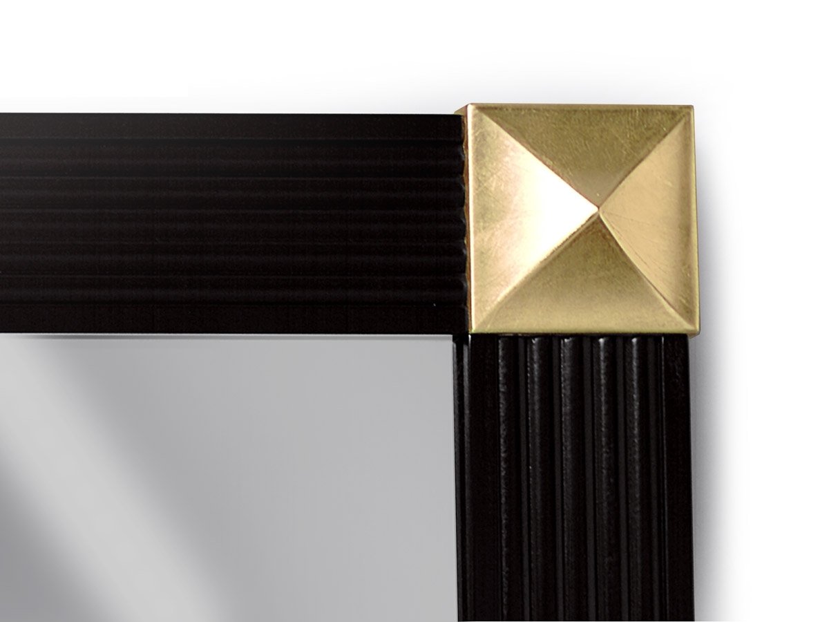 Cleopatra Mirror 2 