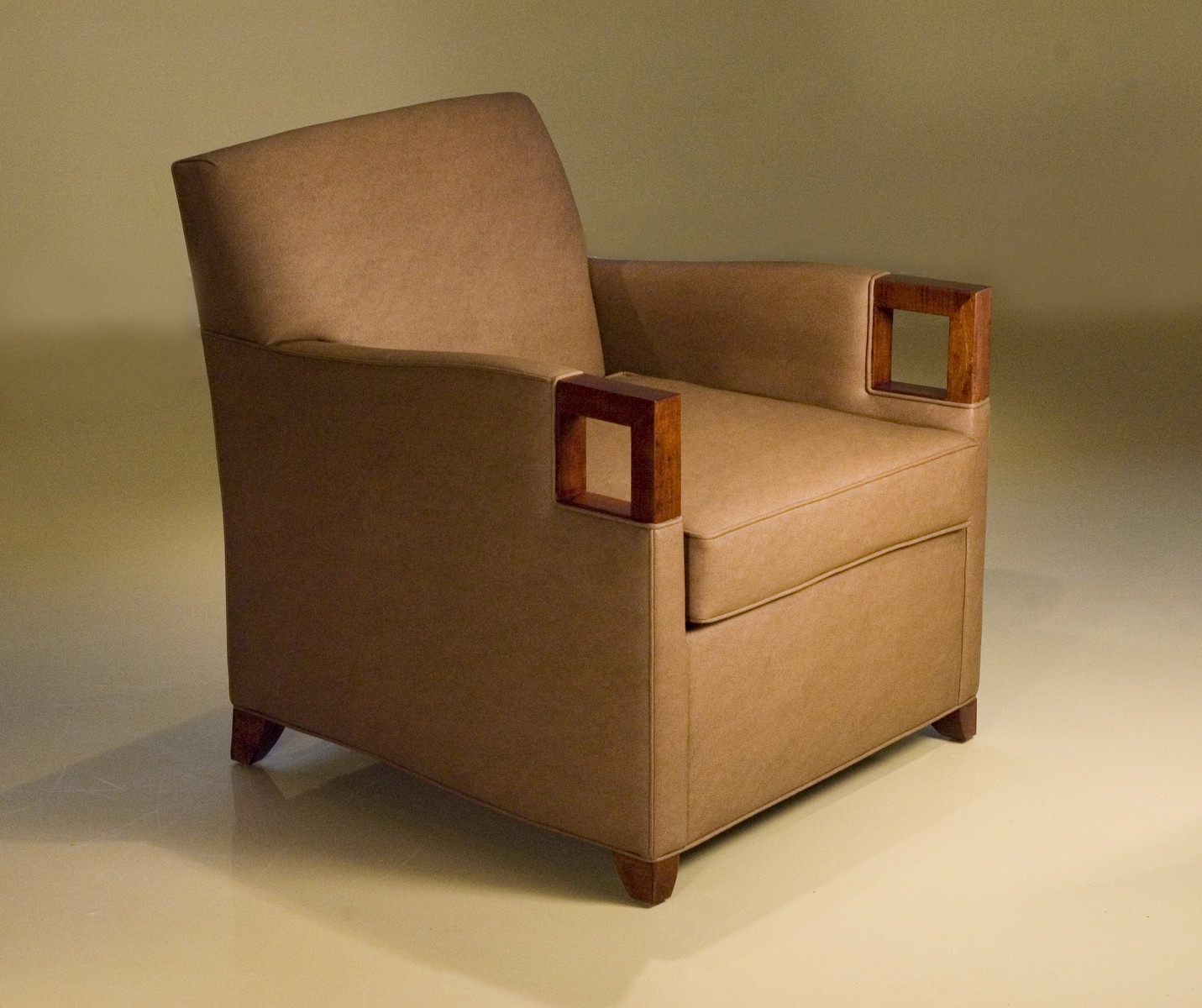 Verona Club Chair 2 