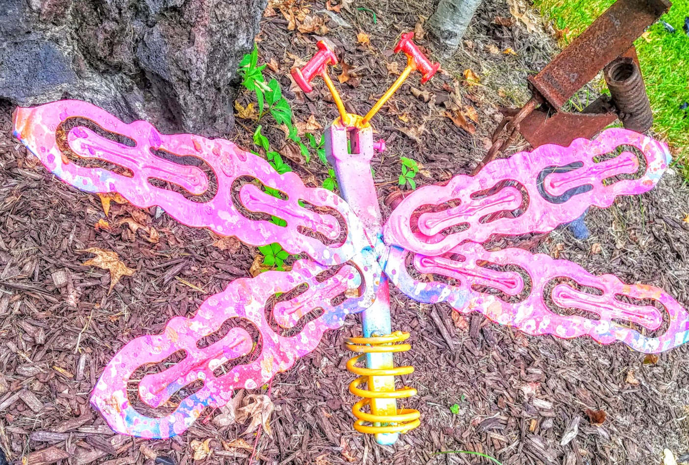 Outdoor Garden Dragonfly Art Yard Stake Wall Art 3 