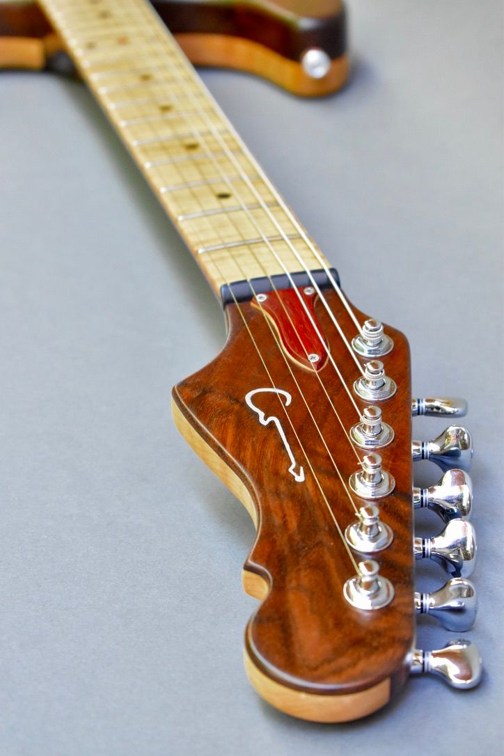 Graft Guitar 4 