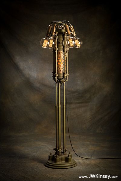 The Amplexus Floor Lamp