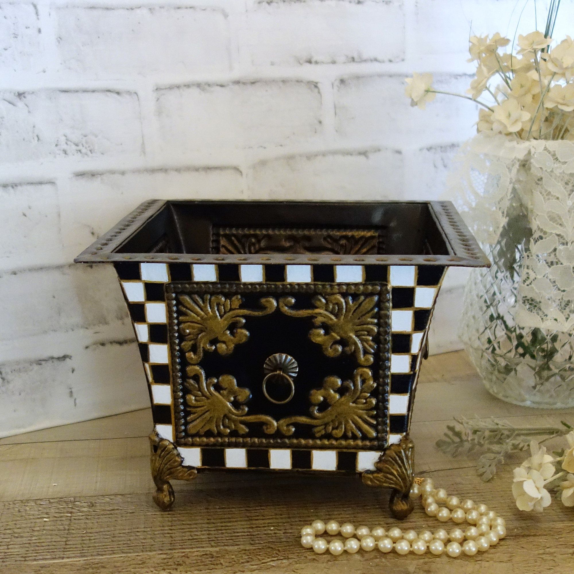 Courtly Towel Caddy Black And White Check Vanity Organizer Checked Towel Holder 2 