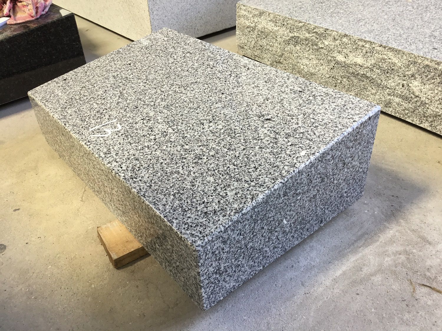 Granite 8 crypt Mausoleum 6 