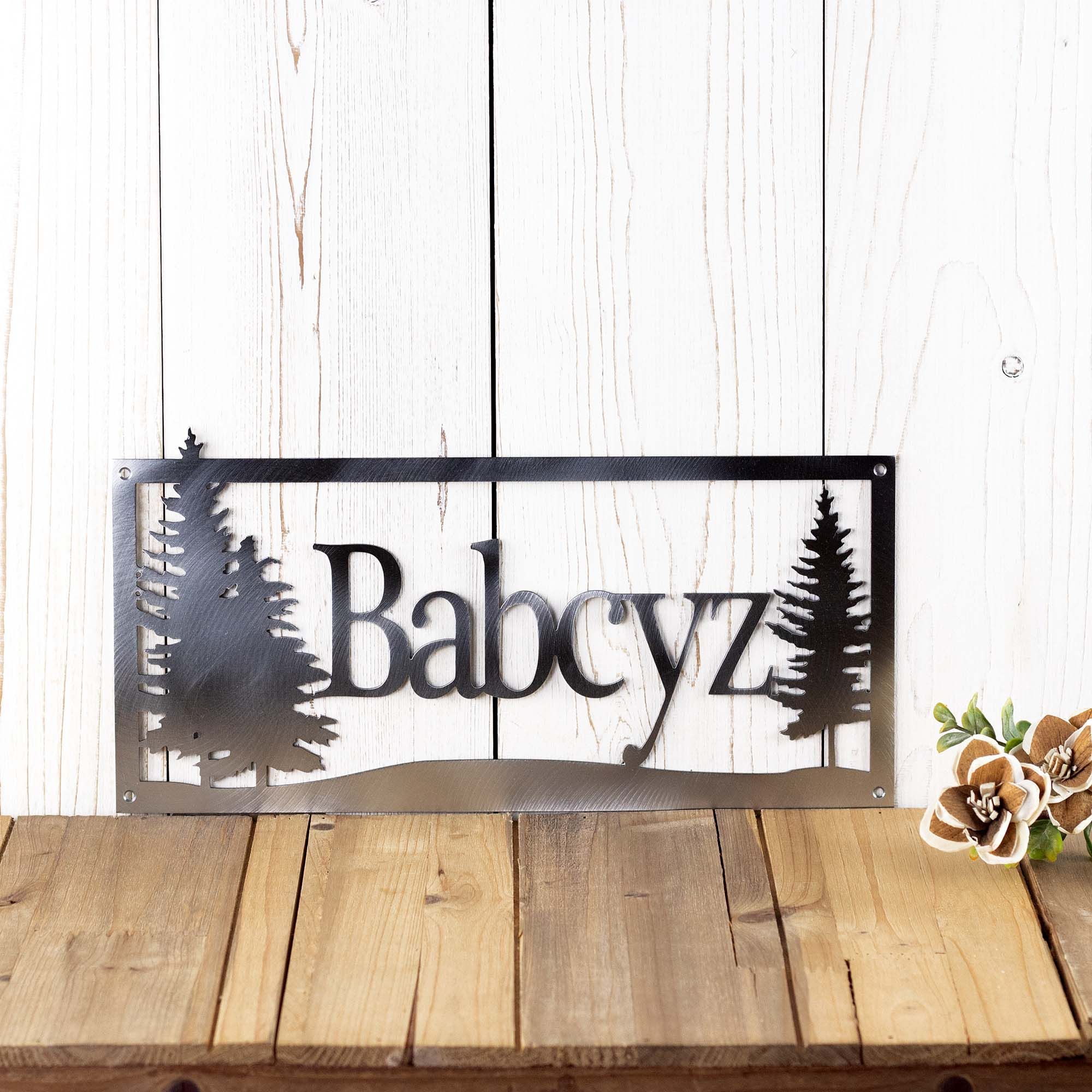 Personalized Family Last Name Metal Sign with Pine Tree Forest Scene, Custom Outdoor Country Cabin Steel Plaque, Rustic Wedding Couple Gift