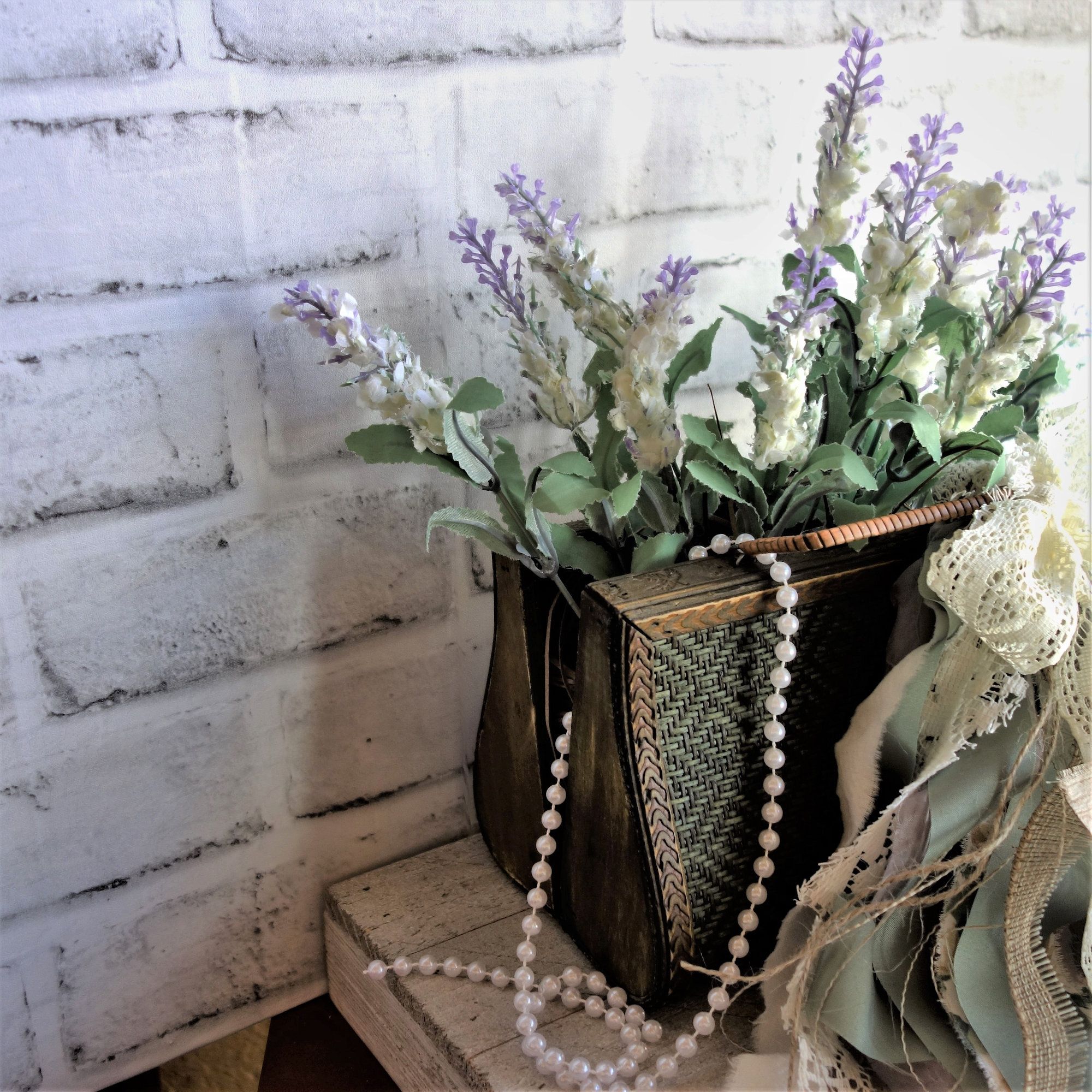 Old Wood Purse Lavender Floral Arrangement Centerpiece Lavender Flowers 3 