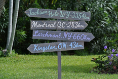 Garden Directional Destination Wood Arrow Sign, Housewarming Gift Idea. 6 small