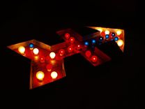 Regal Beagle 3d Large Arrow S Movie Theater Marquee Letter Vintage 40 X 21 No Lights 1 small