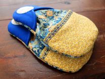 2 Matryoshka Pot Holders Microwave Oven Mitts Blue/Yellow Vintage Country Folk Handmade 4 small
