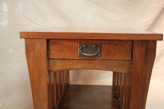 Stickley Style Oak End Table 4 small