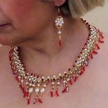 Pearls And Crystals Necklace And Earrings Set 1 small