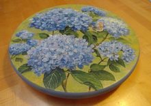 Painted Florals On Small Items Like Lazy Susans Or Watering Cans 1 small