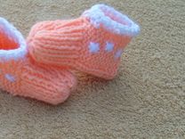 Storewide Sale - Peach And White Baby Knitted Slippers 1 small