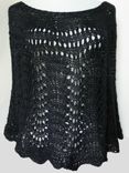 The Scallops And Lace Poncho / Capelet - In Black 3 small