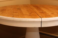 Reclaimed Pine Circular Kitchen Table 5 small