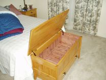 Blanket Chest - Pine With Cedar Lining 4 small