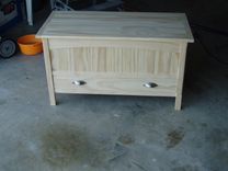Blanket Chest - Pine With Cedar Lining 3 small