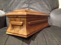 Walnut Casket Cribbage Board 1 small