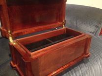 Hand Rubbed Maple Box 4 small