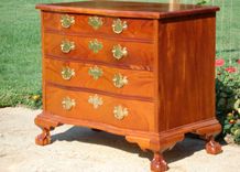 Chippendale Chest Of Drawers 1 small