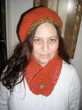 Beret/ Slouch And Cowl 1 small