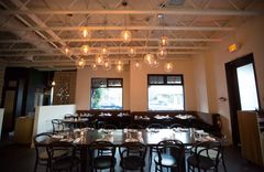 Lucky Duck Restaurant In Silverlake, Ca 2 small