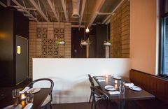 Lucky Duck Restaurant In Silverlake, Ca 6 small