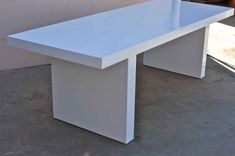 White Lacquer Mid Century Modern Dining Table 1 small