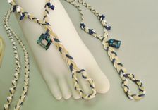 Barefoot Sandals.Toe Thongs. Boho. Dancer Jewerly. Made In Maui. 3 small