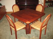 Game Table & Chairs 1 small