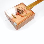 La Aurora Tenor Ukelele 4 small