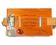 Aroma De Cuba 6-String Guitar 2 small