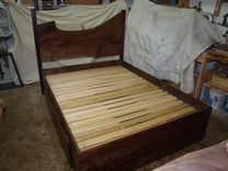 Live Edge Walnut Bed 1 small