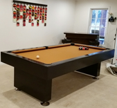 8ft Pool Table ! 2 small