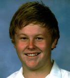 Memorial Statue Michael's Son Jordan 4 small