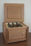 Wine Bottle Box - Redwood/Maple - Hand Carved 1 small