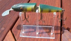 Creek Chub Jointed Pikie Display Stand 2 small