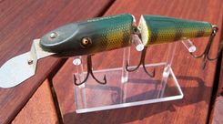 Creek Chub Jointed Pikie Display Stand 1 small