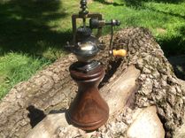 Antique Style Peppermill With Walnut Body 1 small