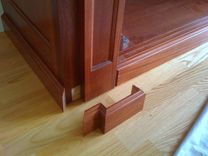 Traditional Mahogany Wall Unit /Home Office Desk 10 small