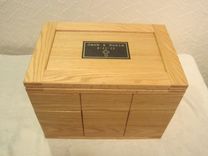 Anniversary Box 1 small