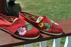 Hand Painted Flower Tom Like Sneakers Size 7 - Sold 4 small