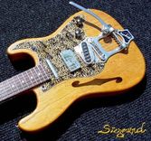Outcaster Guitar 5 small
