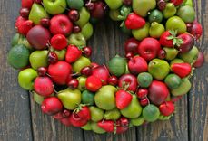 Miniature Fruit Wreath 2 small