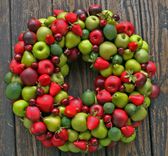 Miniature Fruit Wreath 4 small