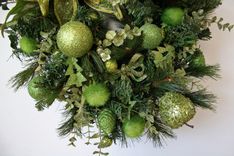 Oval Christmas Wreath 5 small