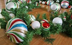 Christmas Garland 4 small