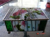 Stained Glass Jewelry Box With Dividers 4 small