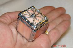1 X 1 X 1 Tiny Ring Stained Glass Box In Creamy Orange And White 4 small
